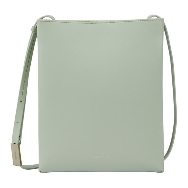 

Calvin Klein Женская сумка через плечо из коровьей кожи green