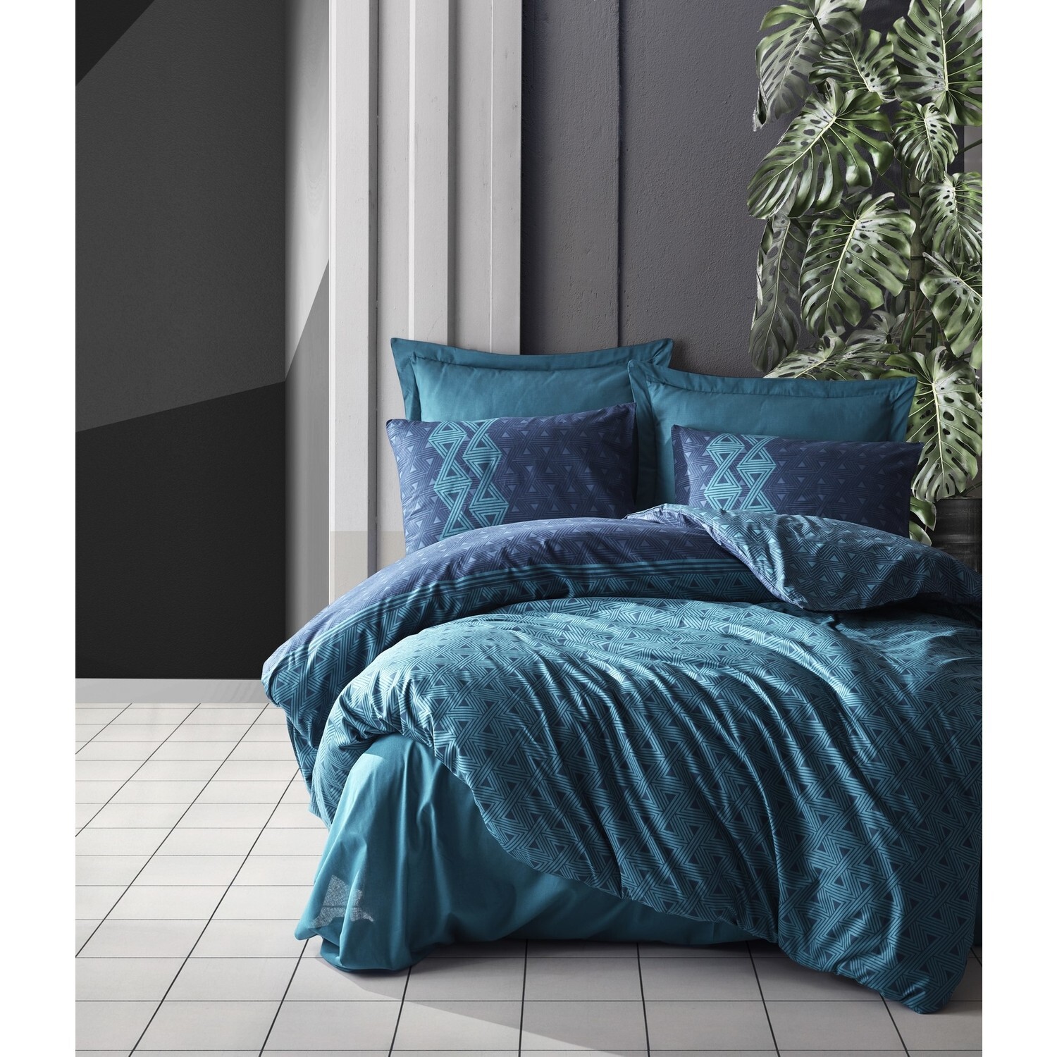 

Комплект постельного белья Cotton Box Dark Ranforce Amari
