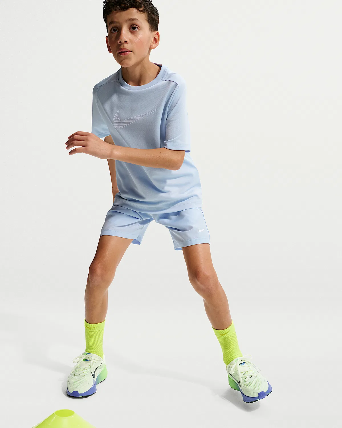 Детские тренировочные шорты Nike Dri-FIT Big Kids' Multi, Hydrogen Blue/White — фото 4