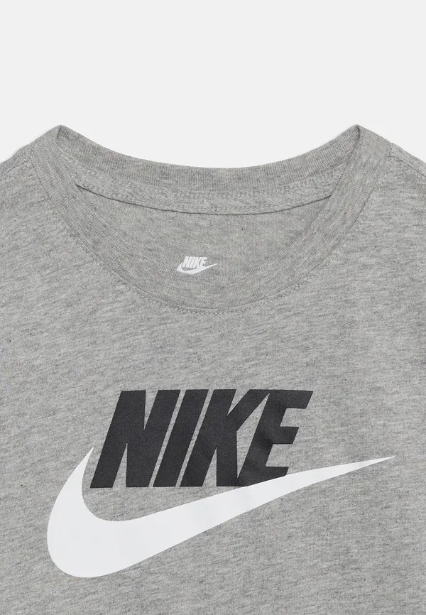 Футболка с принтом Nike Sportswear, темно-серый меланж/черный/белый — фото 4