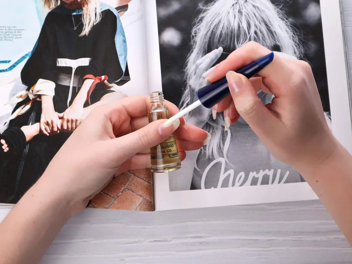 Питательное масло для ногтей «Nourishing Nail Oil» от Herome, 10 мл Herome — фото 4