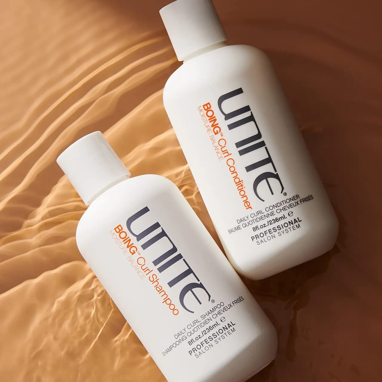 Шампунь для кудрявых волос UNITE Hair - BOING - Увлажняющее очищающее средство для бережного очищения, укрепления и защиты натуральных локонов - Для волнистых, кудрявых и вьющихся волос - 237 мл — фото 2