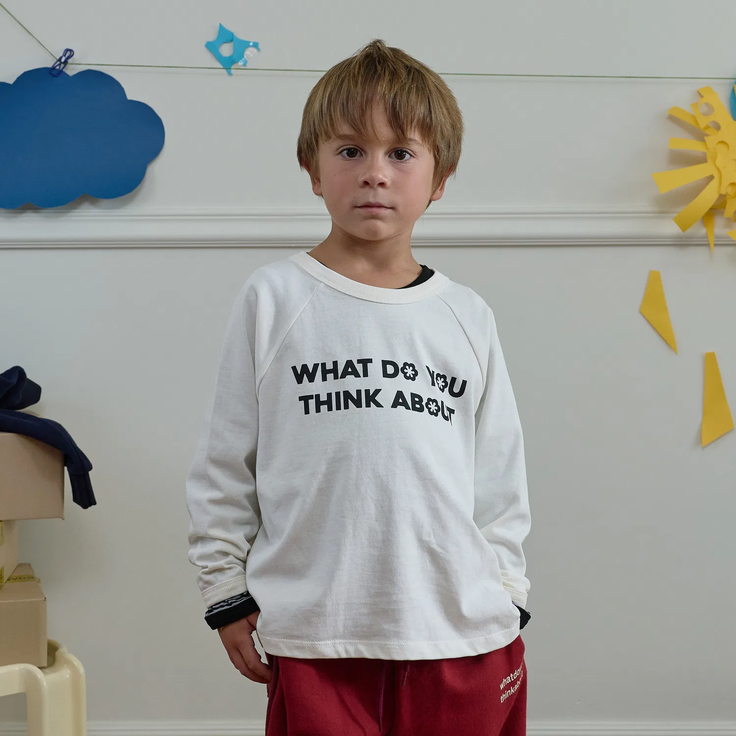 Детская однотонная футболка реглан цвета айвори от Whatdoyouthinkabout