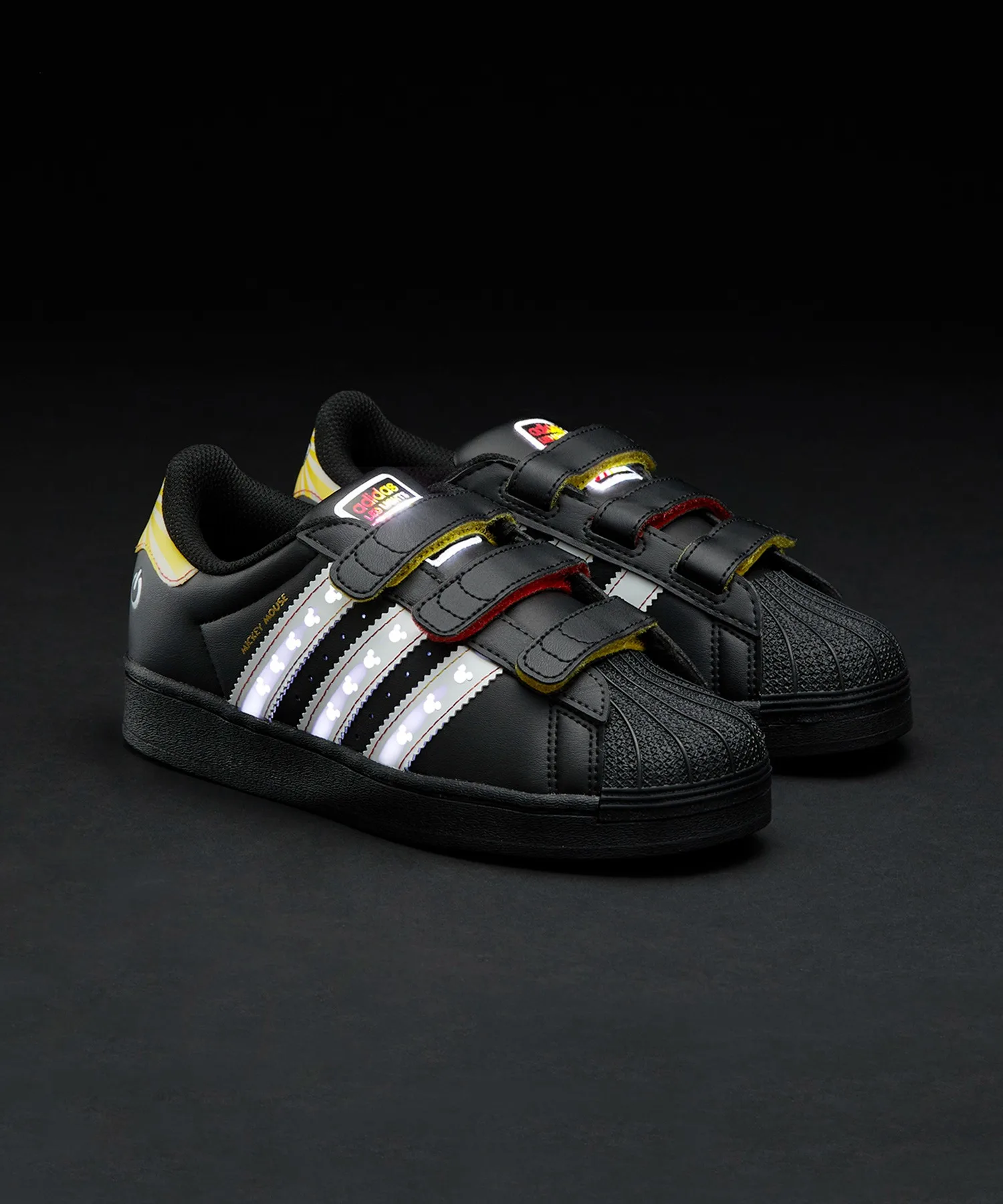 Детские кроссовки с LED-подсветкой adidas Disney SST Superstar черные — фото 2