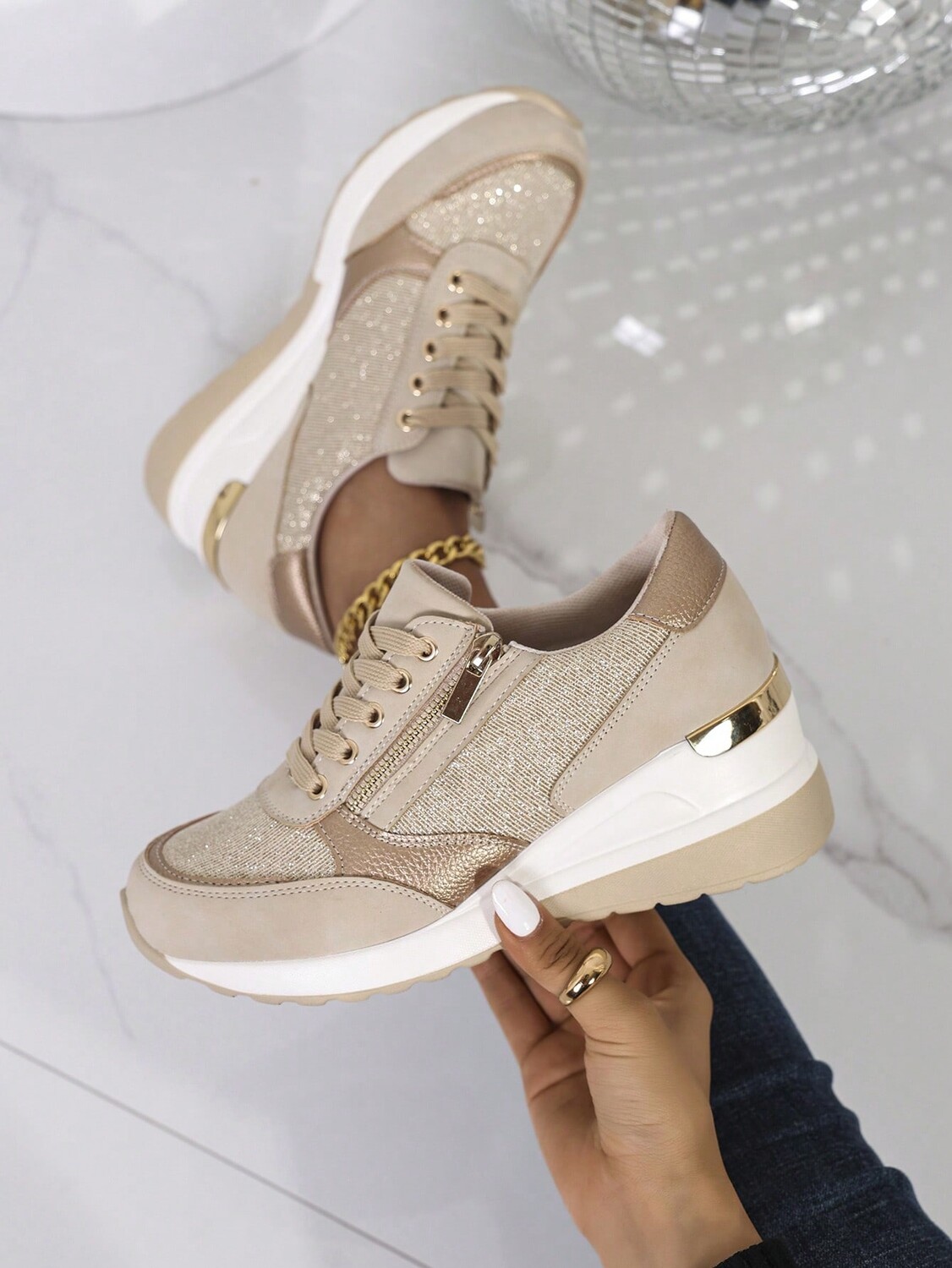 

Повседневные кроссовки, удобные в носке, на танкетке, противоскользящие для женщин, кроссовки для тренировок, хорошая вентиляция, простая форма, однотонные, хаки