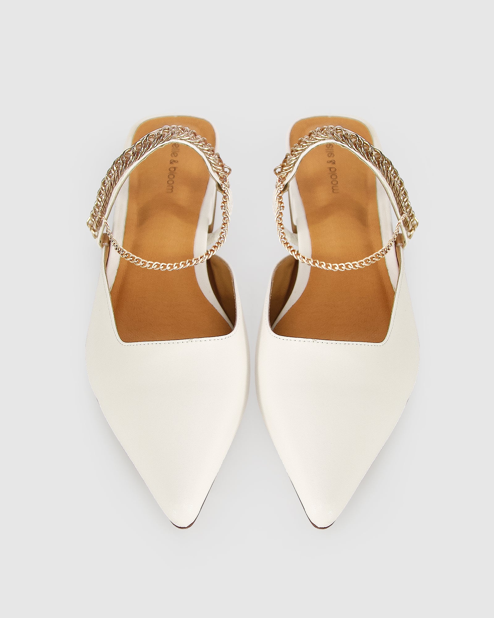 Кожаные туфли On The Go Flat Belle&Bloom, кремовый