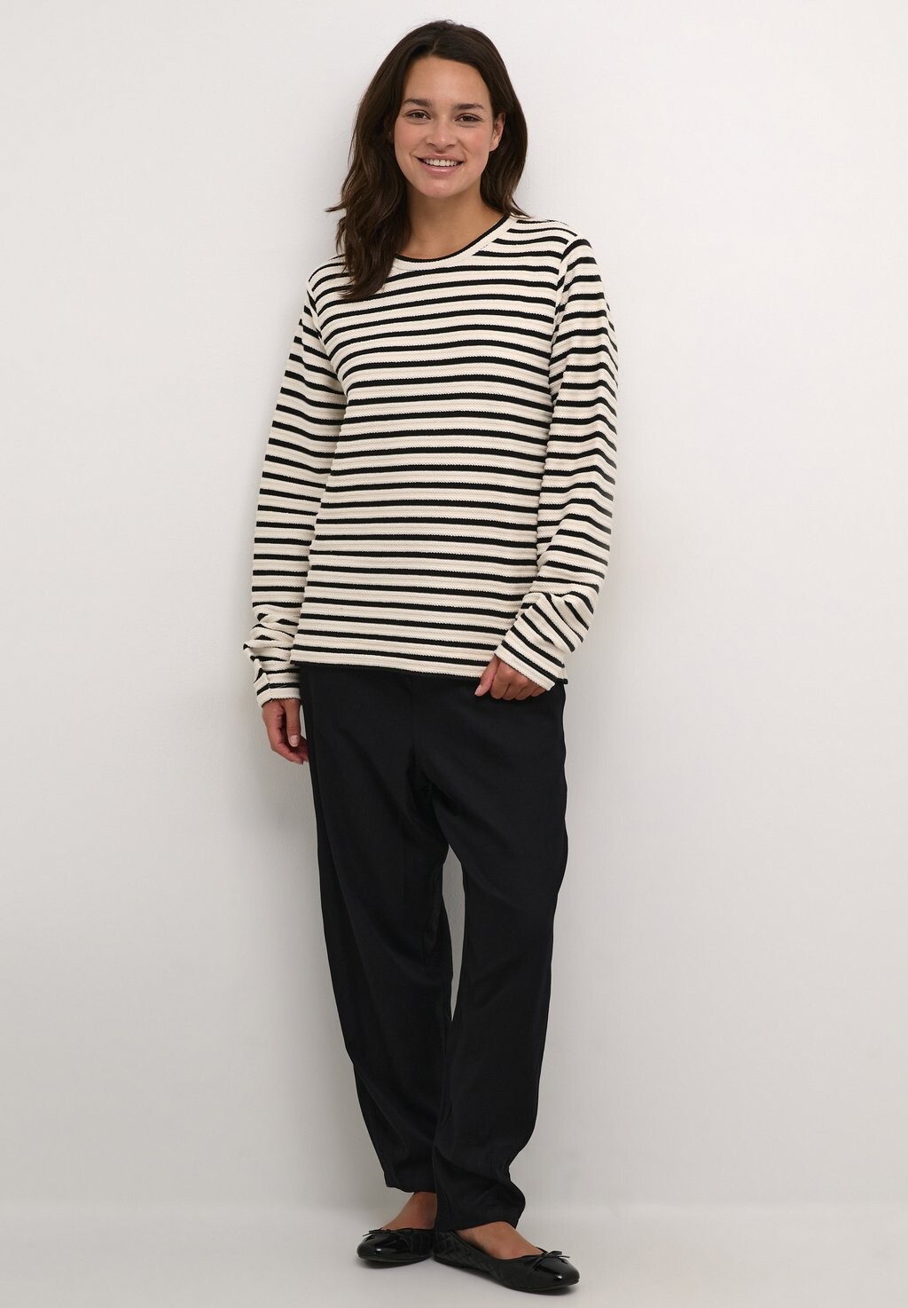 

Джемпер SABINE LONG SLEEVES CREW NECK Kaffe, черный