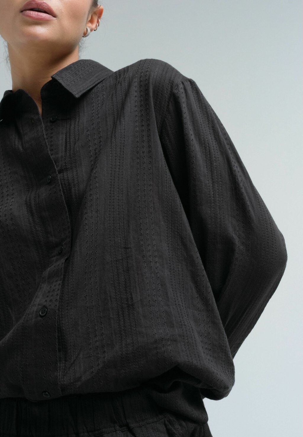 

Блузка на пуговицах Seamless Basic, черный