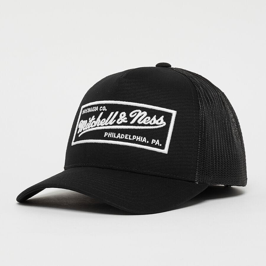 

Бейсболка Classic Trucker Mitchell & Ness, цвет black white