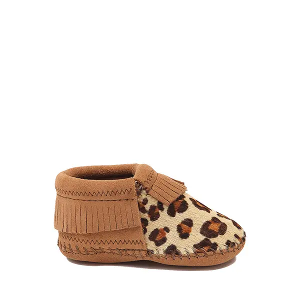 

Ботинки Minnetonka Riley Leopard Bootie, цвет Tan/Leopard
