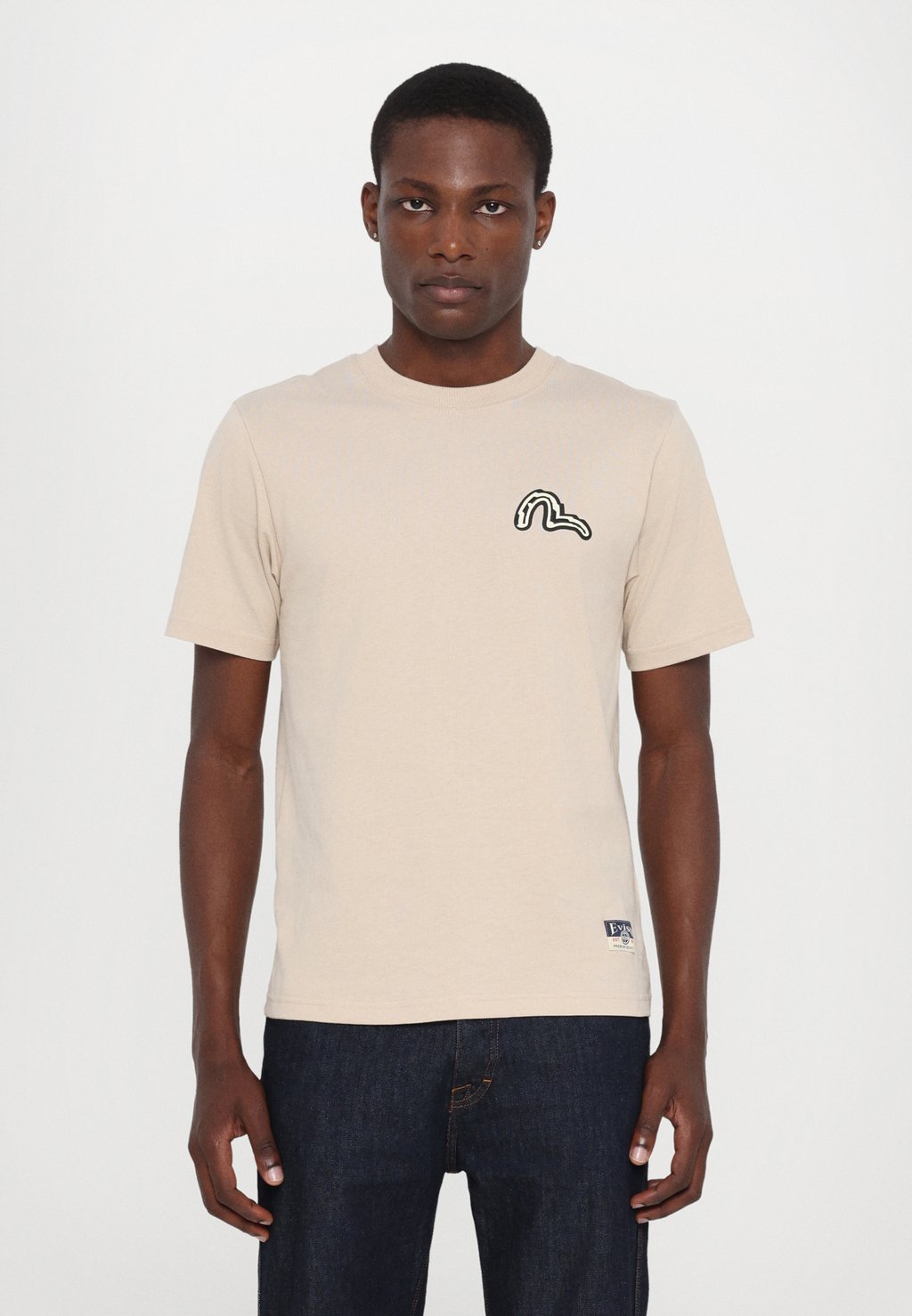 

Футболка с принтом TOTEM DARUMA TEE Evisu, серо-коричневый