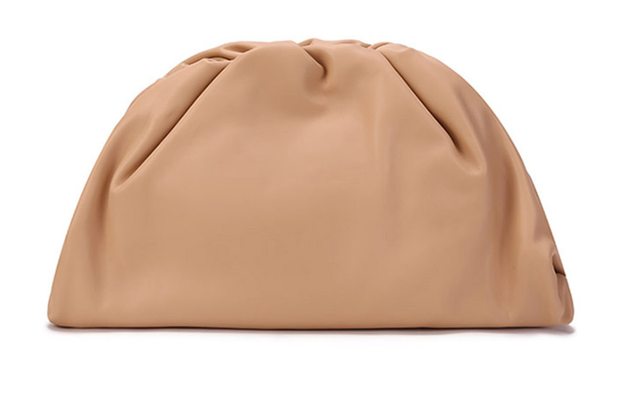 

Bottega Veneta Клатч из коровьей кожи облачный