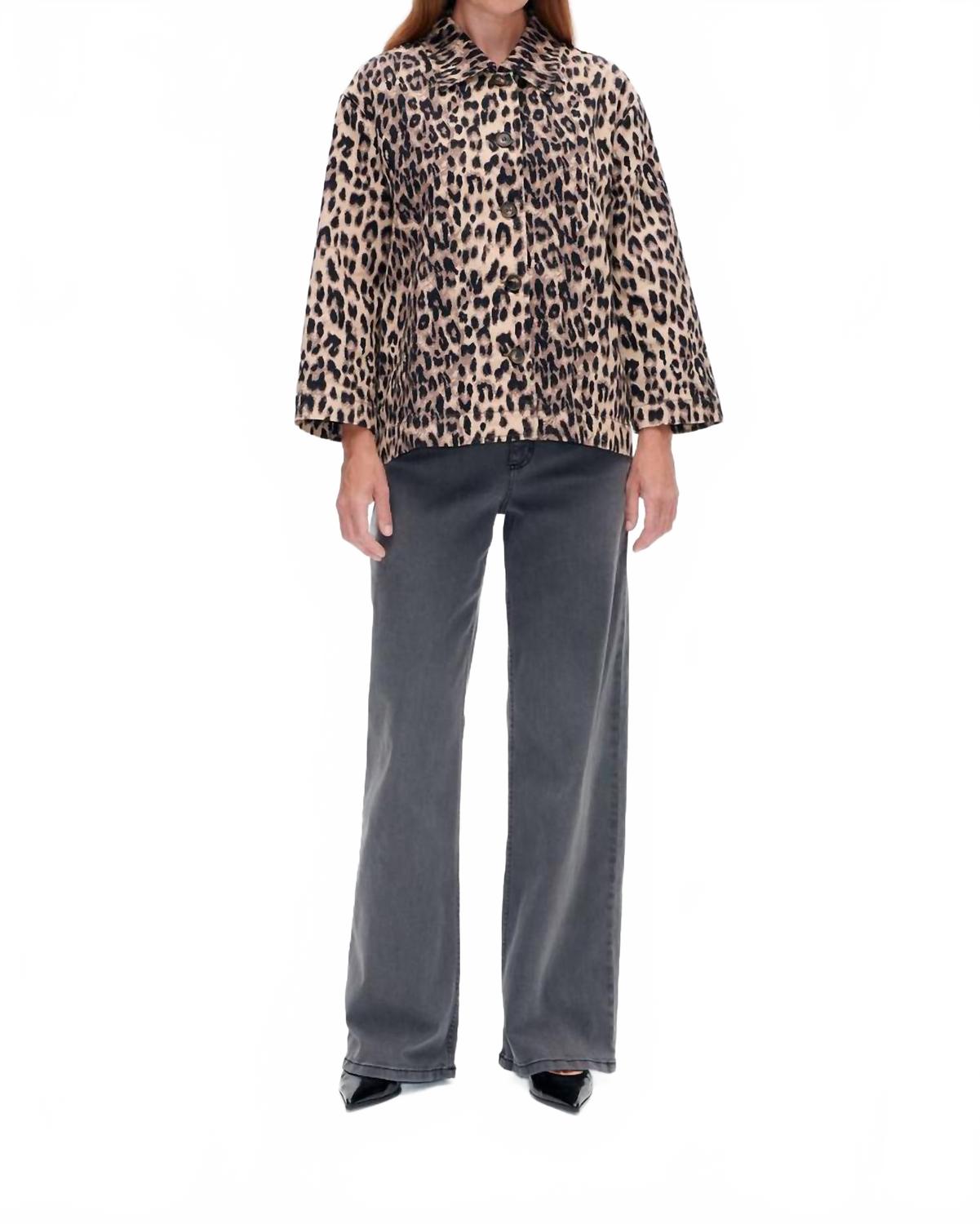 

Куртка с длинными рукавами Bahenalong с коричневым леопардовым принтом BAUM UND PFERDGARTEN