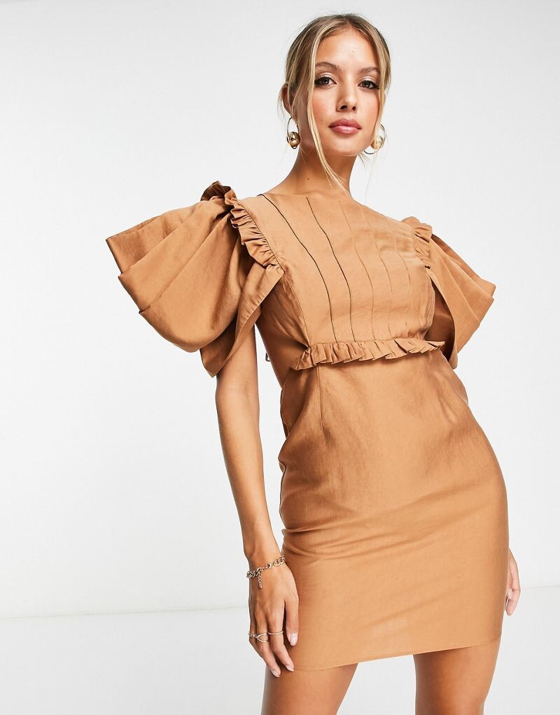 

Светло-коричневое мини-платье с пышными рукавами и вырезом на талии ASOS DESIGN со складками