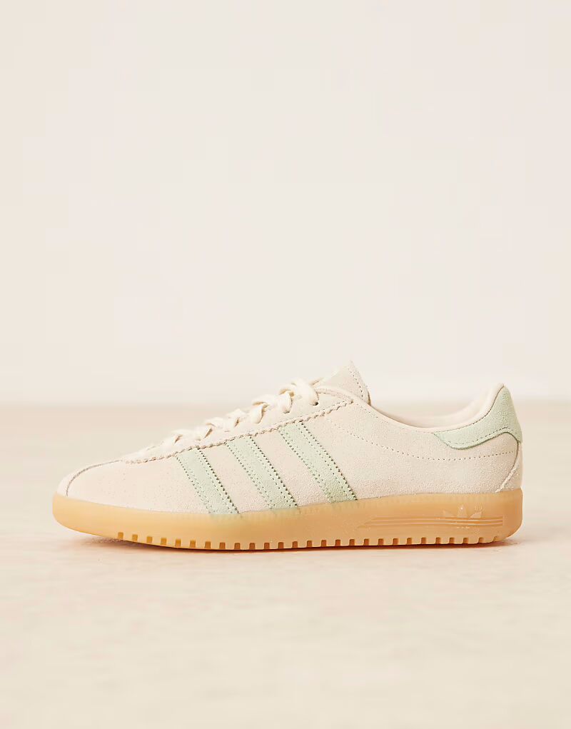 Кроссовки Adidas Originals Bermuda кремового и светло-зеленого цветов — фото 2