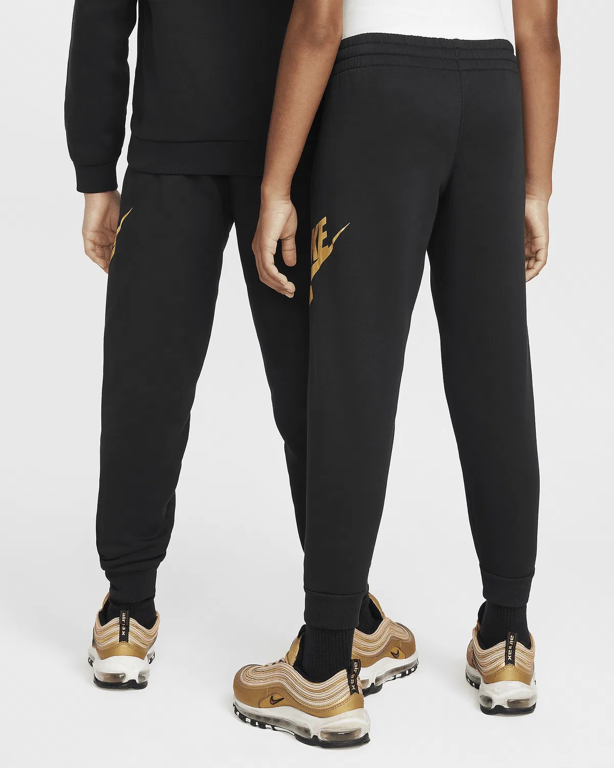 Джоггеры Nike Sportswear Club Fleece для старших детей, Black/Metallic Gold — фото 2