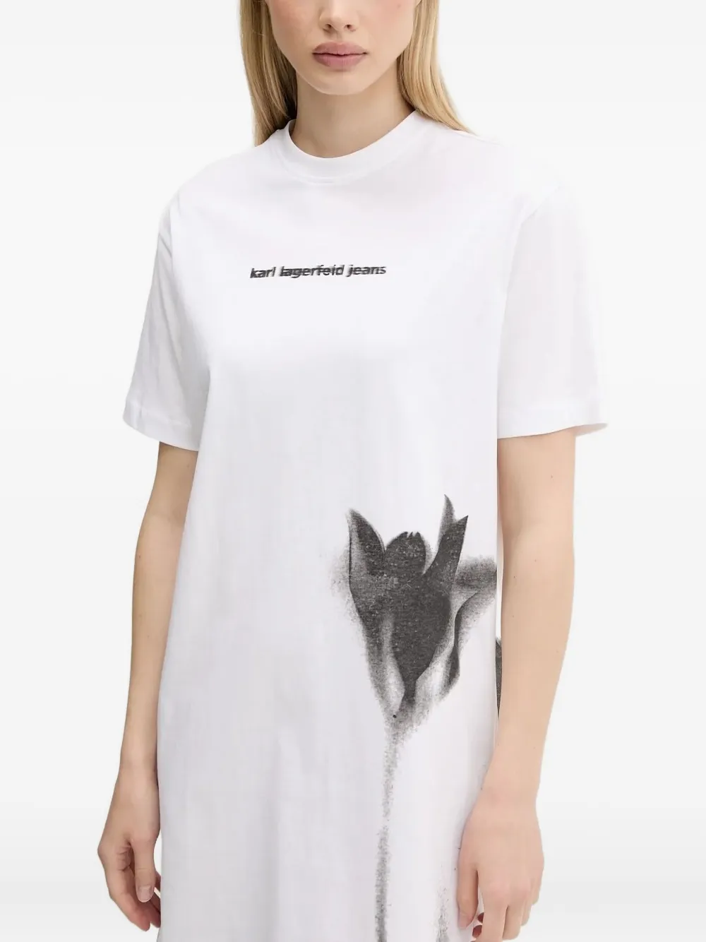 

Короткое платье-футболка с цветочным принтом Karl Lagerfeld Jeans, белый