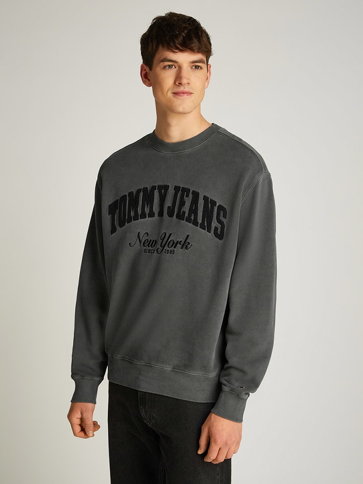 

Толстовка TOMMY JEANS, антрацит
