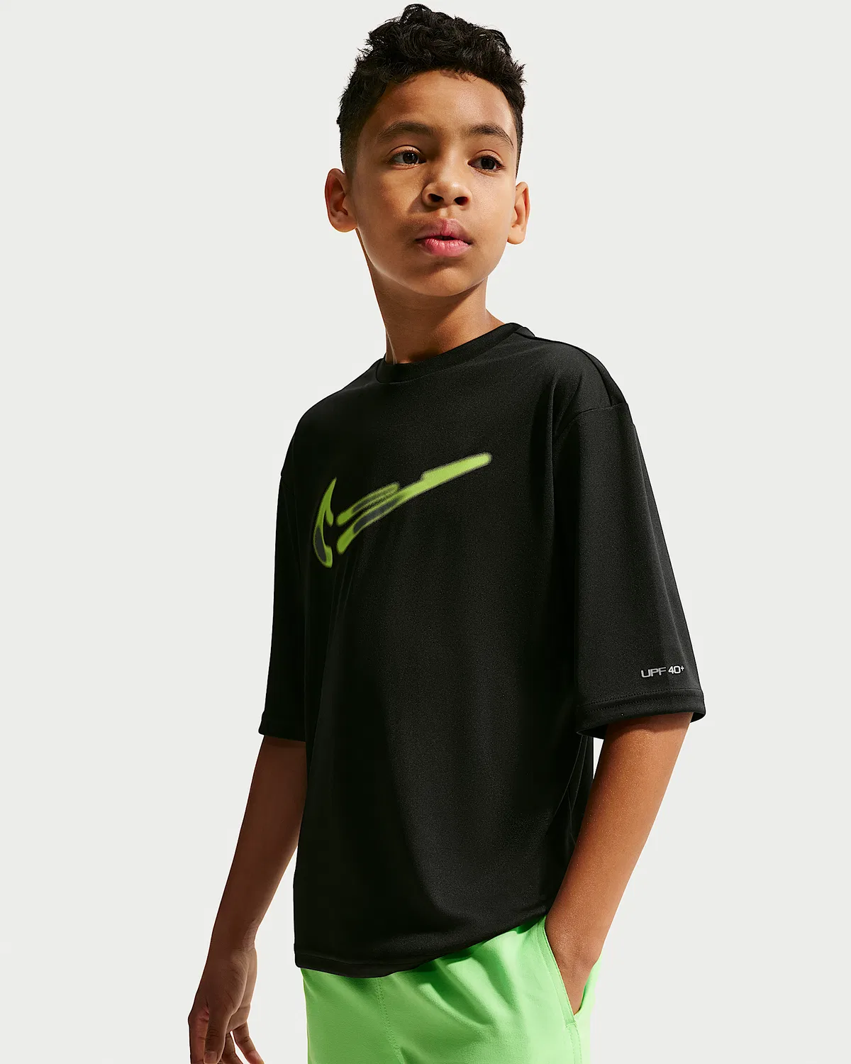 Большой детский (мальчиковый) Dri-FIT UV короткий рукав топ Nike Swim Hydroguard, Black