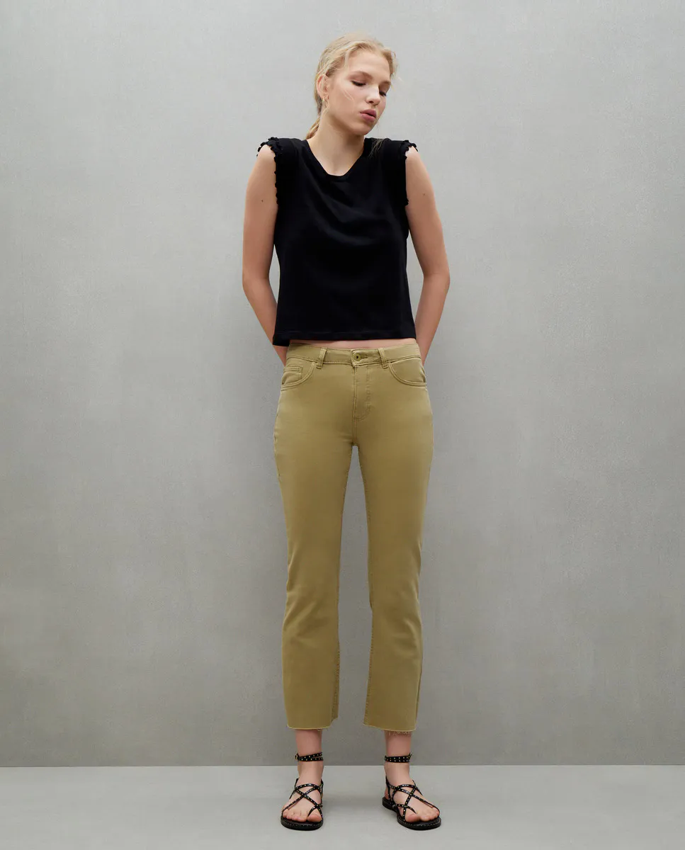 

Укороченные расклешенные брюки средней посадки Easy Wear, цвет 520 Kaki