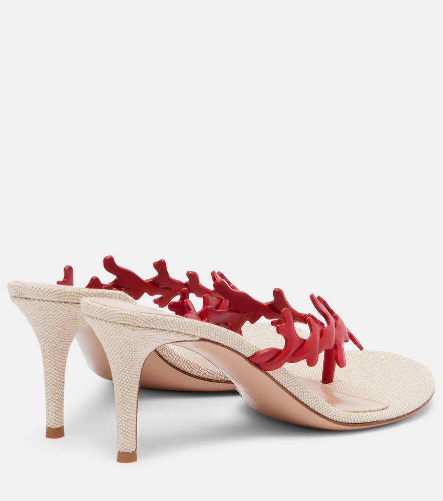 Кожаные сандалии на тонкой подошве Gianvito Rossi, Tabasco Red + Naturale — фото 2