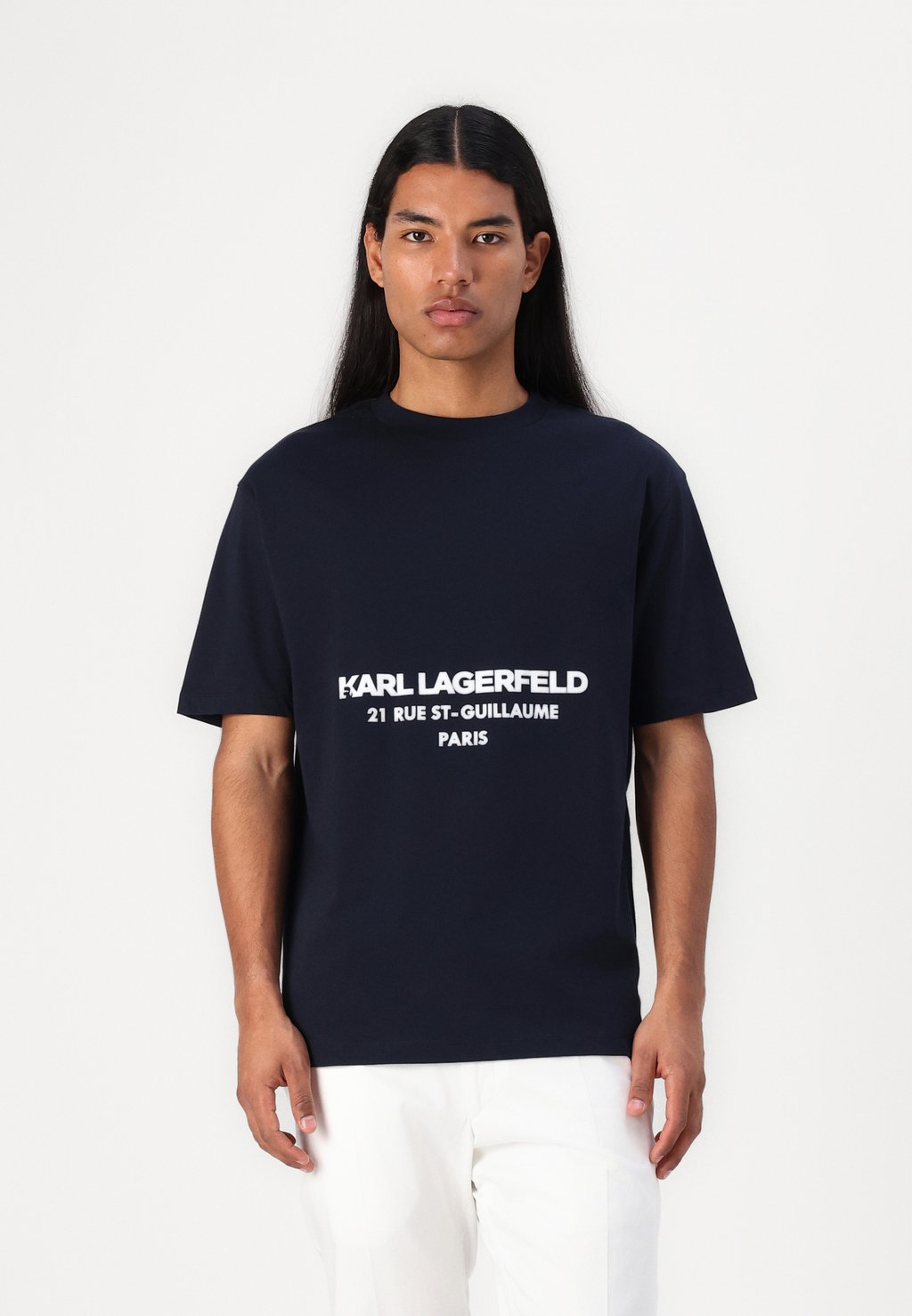 

Футболка с принтом CREW NECK KARL LAGERFELD, серый