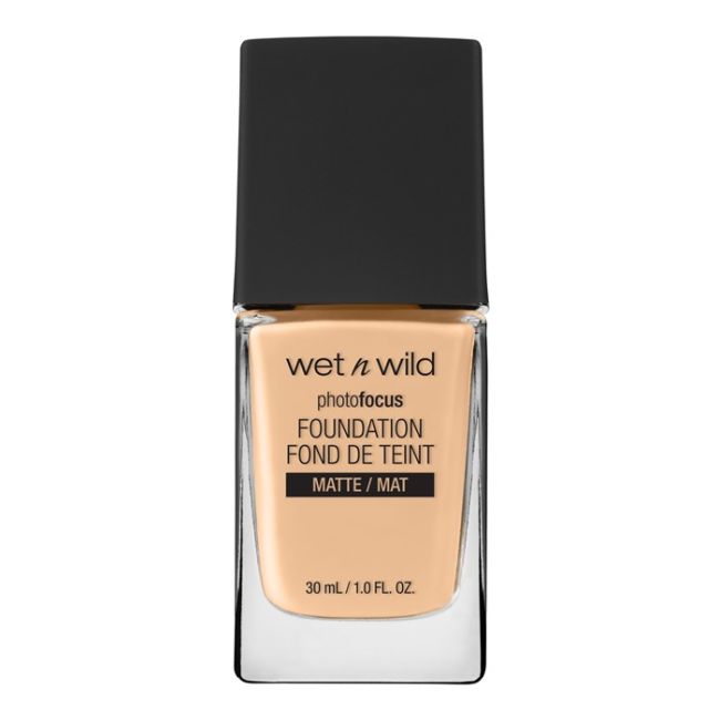 

Тональная основа/жидкая пудра Photo Focus Wet n wild, цвет soft beige, 30 мл