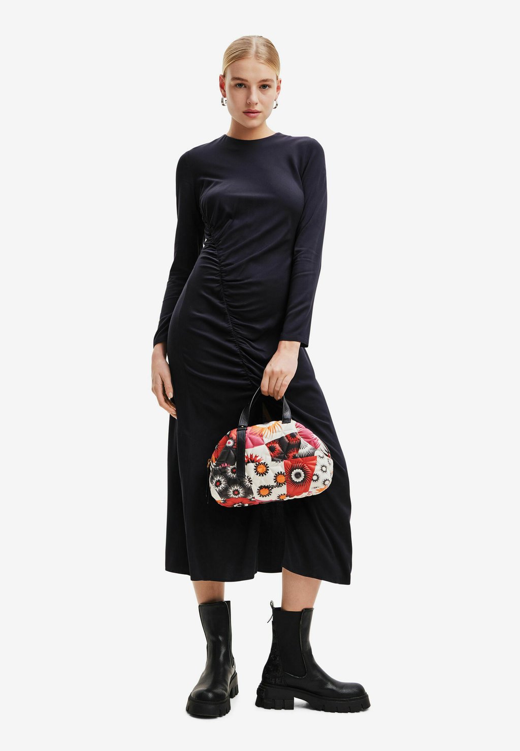 

Сумка MIDSIZE GEOMETRIC PATCHWORK Desigual, мультиколор