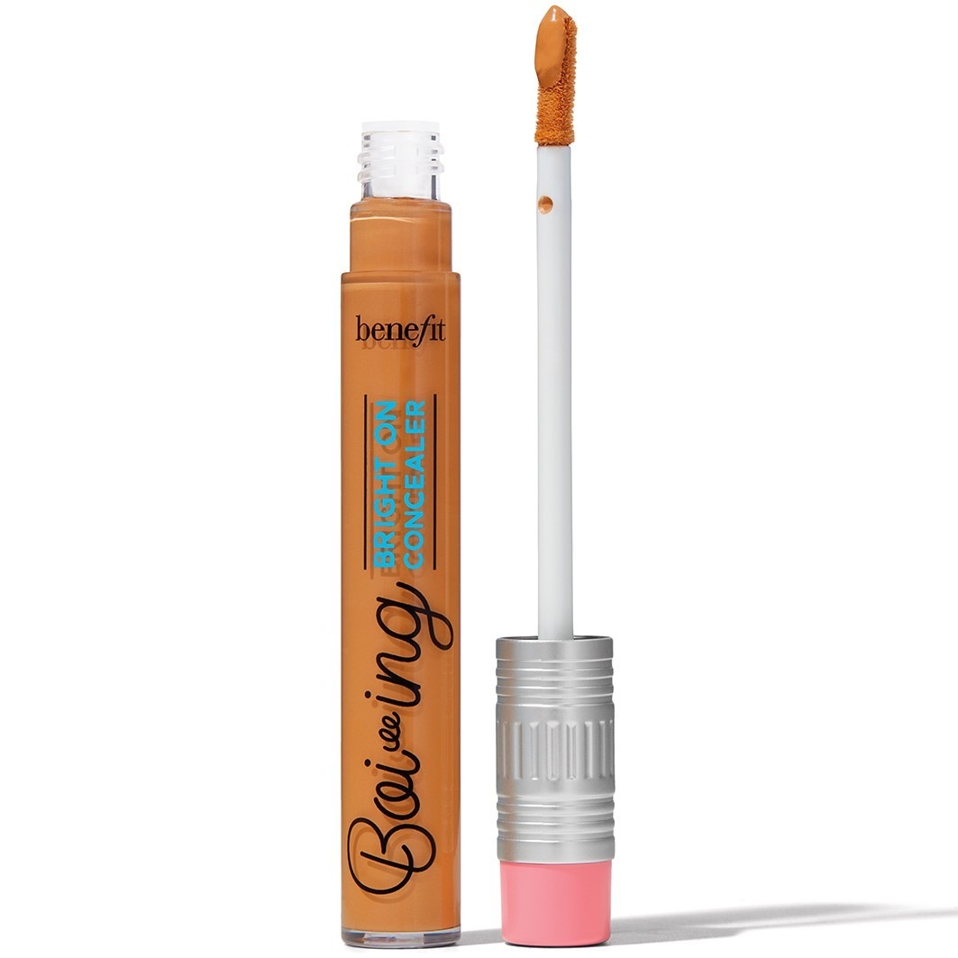 Корректор boi-ing bright on Benefit, nr. 10 - walnut, вес 16.6 гр.