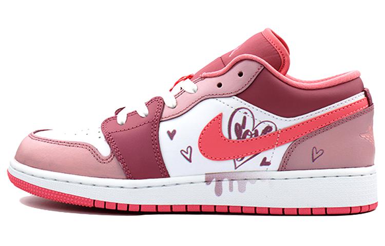 

Кроссовки Air Jordan 1 Vintage Basketball Shoes Women's Low-top Pink/white, розовый