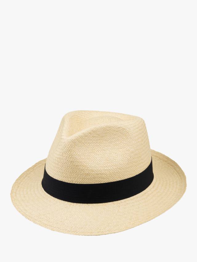 

Панама s' Christy