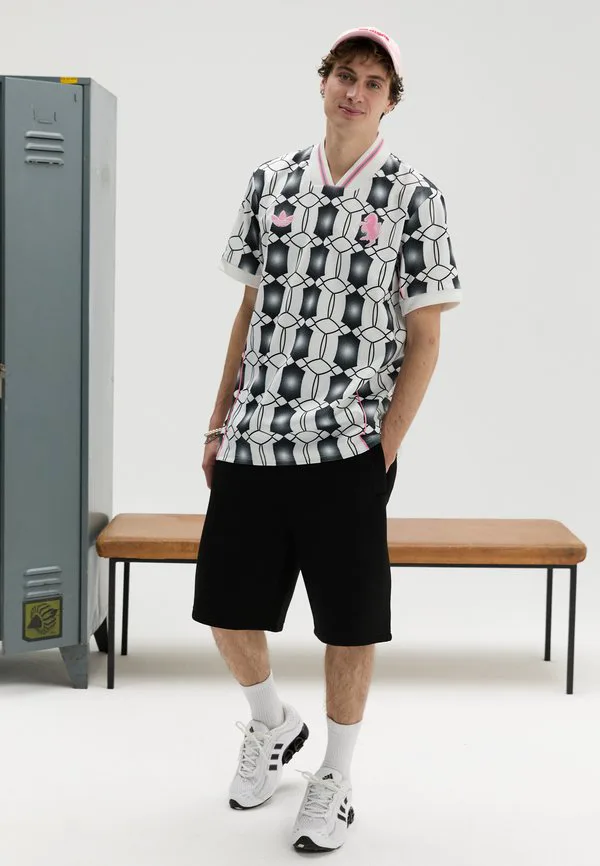 Футболка "ювентус турин" в стиле lifestyle, клубная одежда Adidas Performance, White/Black — фото 2
