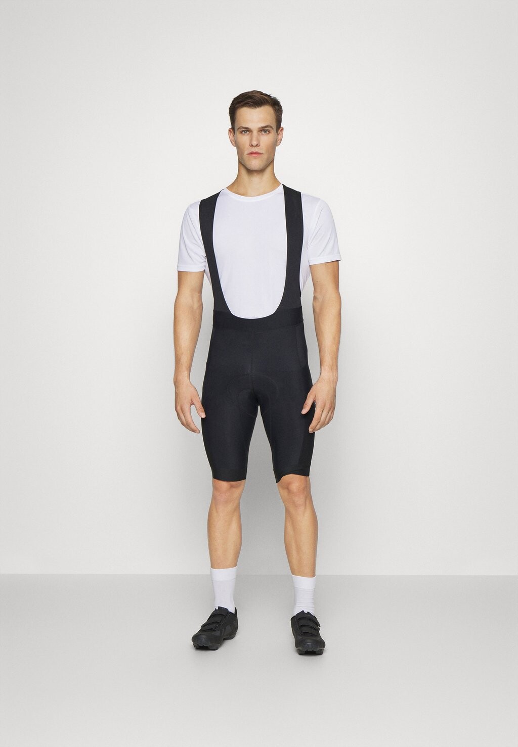 

Шорты Rapha MENS CORE BIB, цвет Anthracite