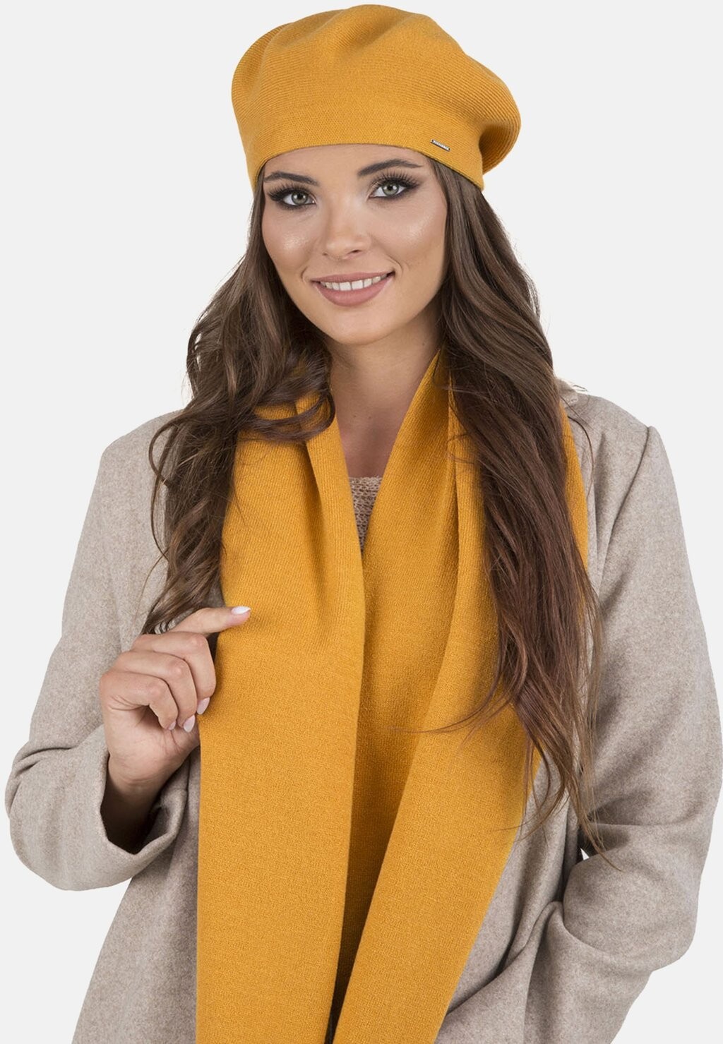 

Шапка 7005 BERET AND SCARF SET Vivisence, цвет honey