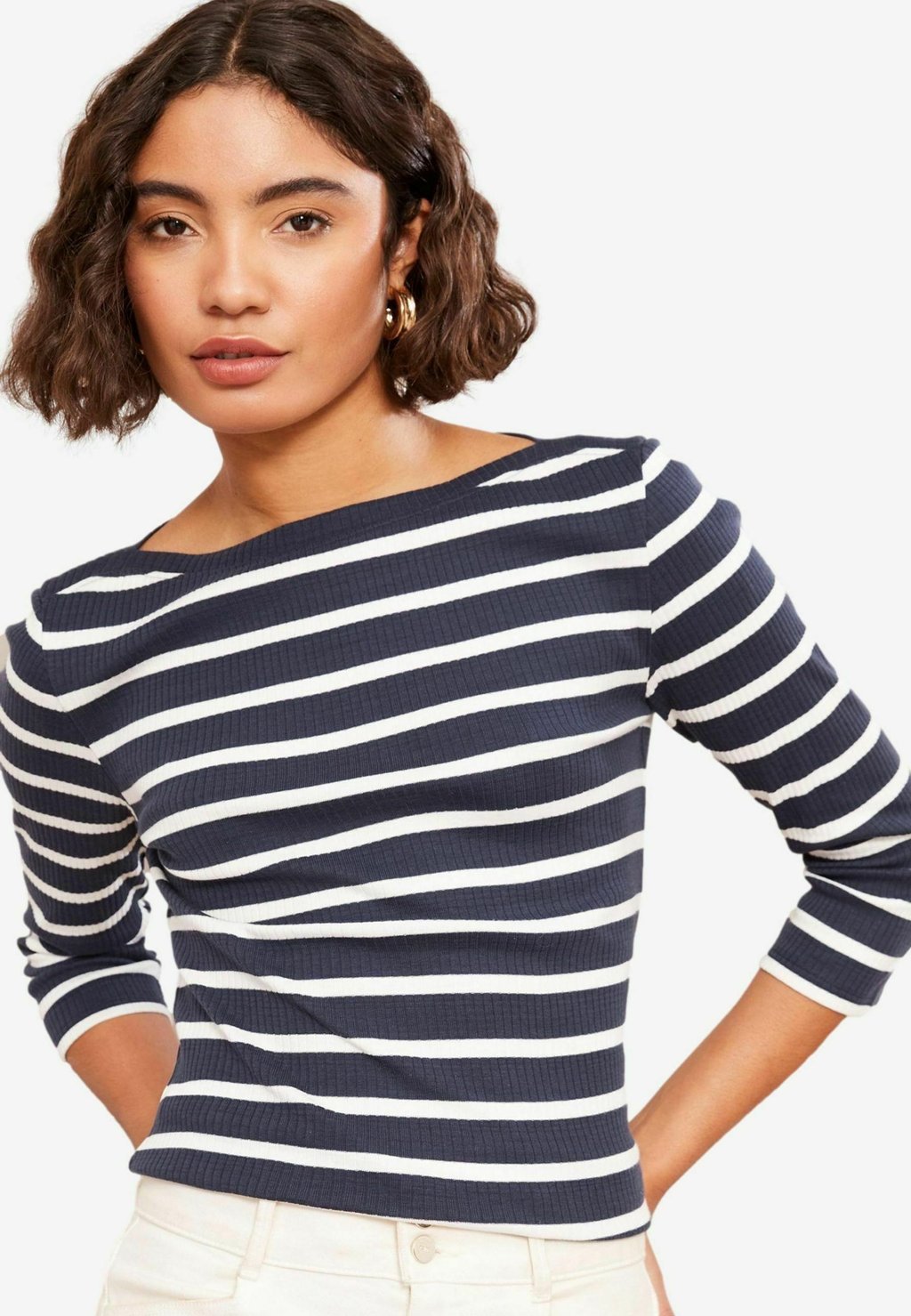 

Футболка с длинным рукавом REGULAR FIT 3/4 SLEEVE BOAT NECK Friends Like These, синий