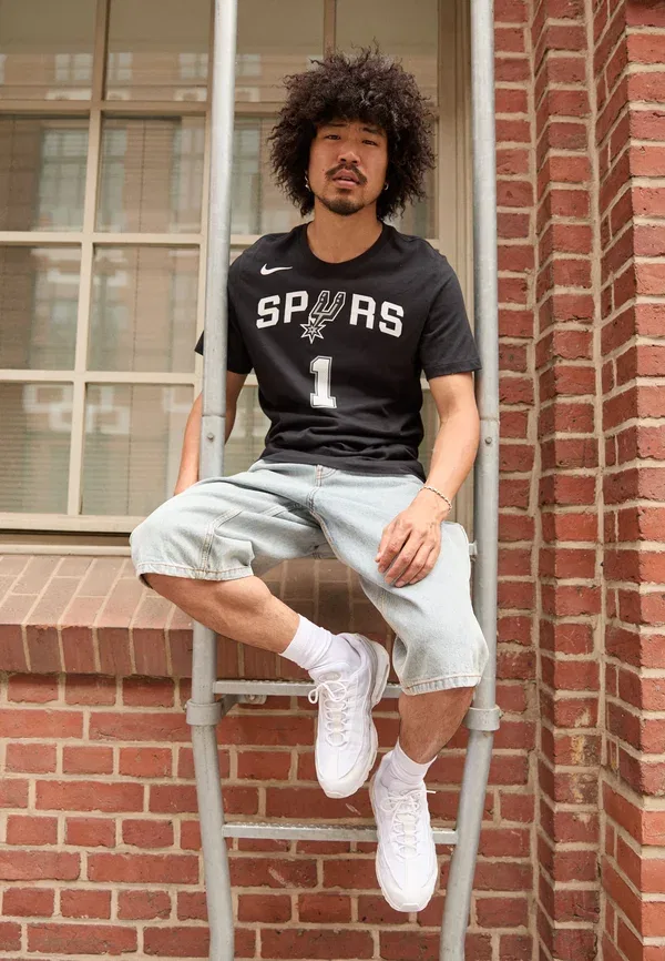 Футболка Nike Performance NBA San Antonio Spurs Wembanyama Tee Club Wear, черный — фото 2