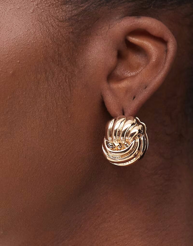 

Винтажные серьги-кольца с пухлым плетением из золота Reclaimed Vintage