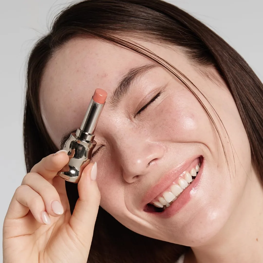 Sulwhasoo Perfecting Lip Color - корейский тонирующий бальзам для губ, питает, увлажняет и придает естественный вид, успокаивает сухие, шелушащиеся губы - 0,1 унции., Terra — фото 2