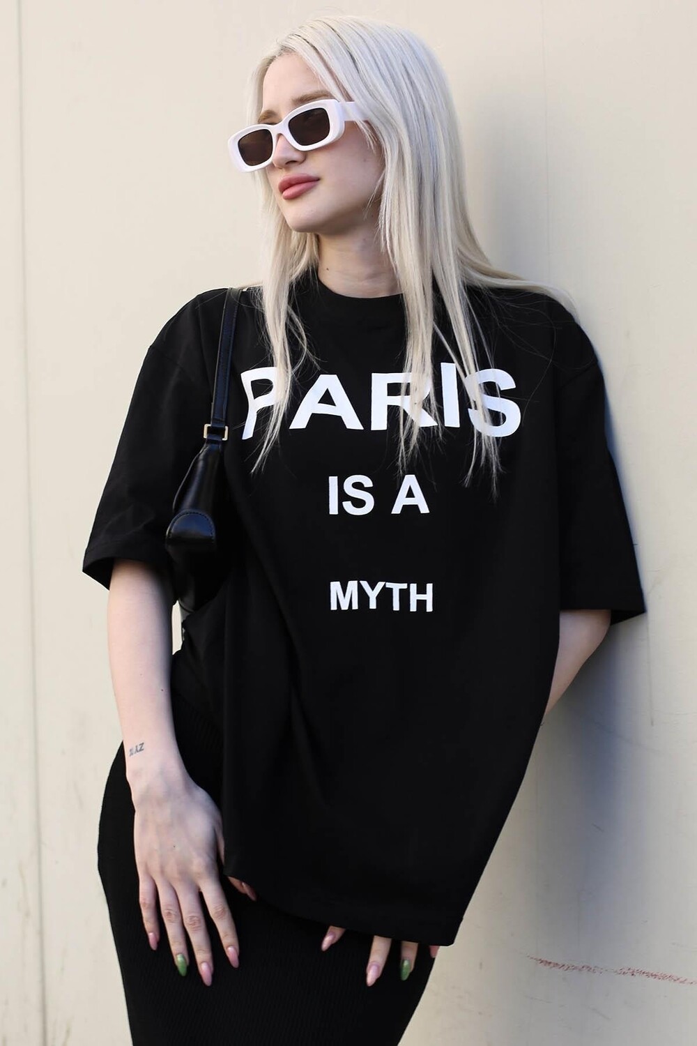 

Футболка Madmext, черный