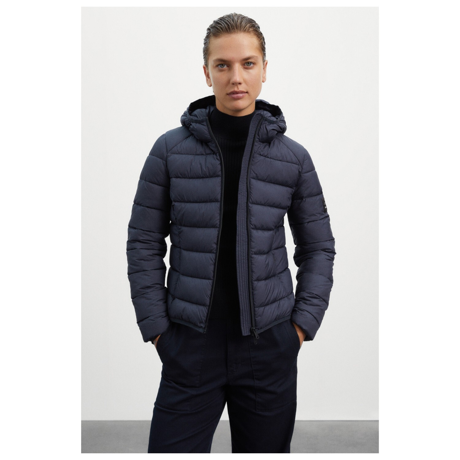 

Куртка из синтетического волокна Ecoalf Women's Aspenalf, цвет Deep Navy