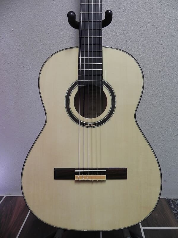 

Акустическая гитара Ortega All Solid M6CS Custom Master Series Classical Guitar