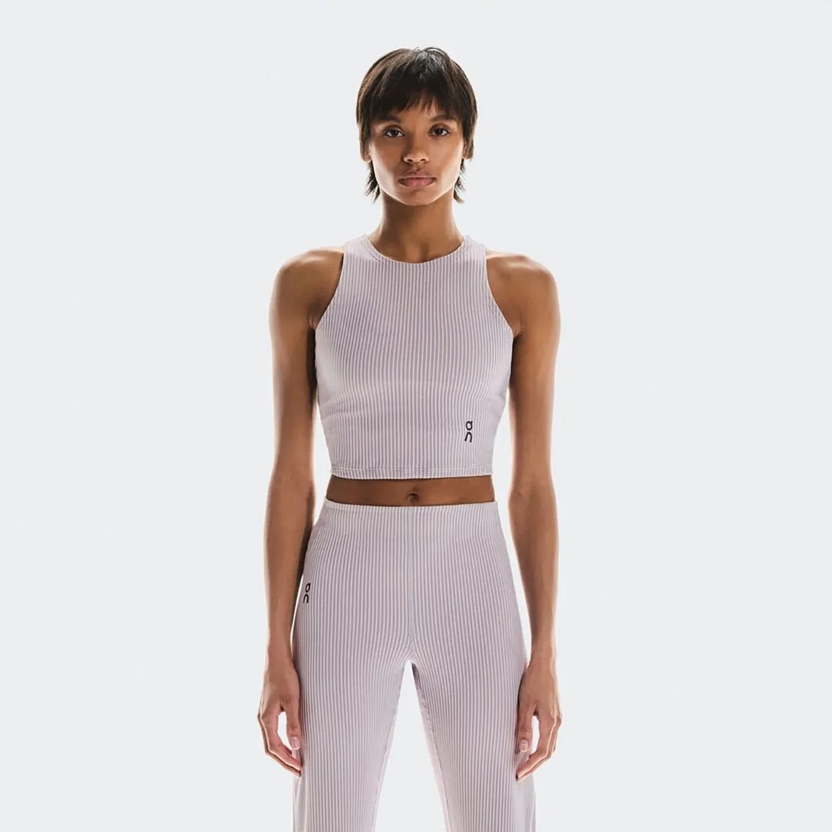 

Женская короткая трикотажная футболка All-Day Ribbed On, фиолетовый