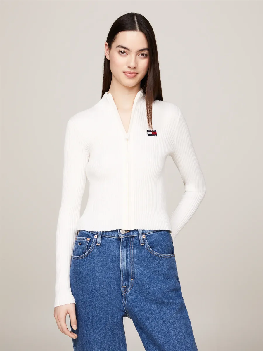 

Кардиган Tommy Jeans "TJW ZIP THRU BADGE CARDIGAN", с нашивкой-логотипом, белый