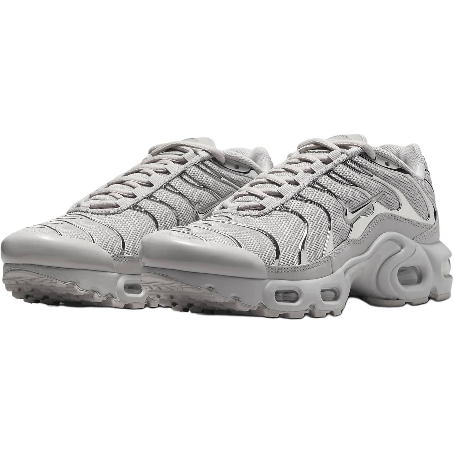 Детские кроссовки Air Max Plus Low Top серые Nike, красный/серый/серебряный — фото 3