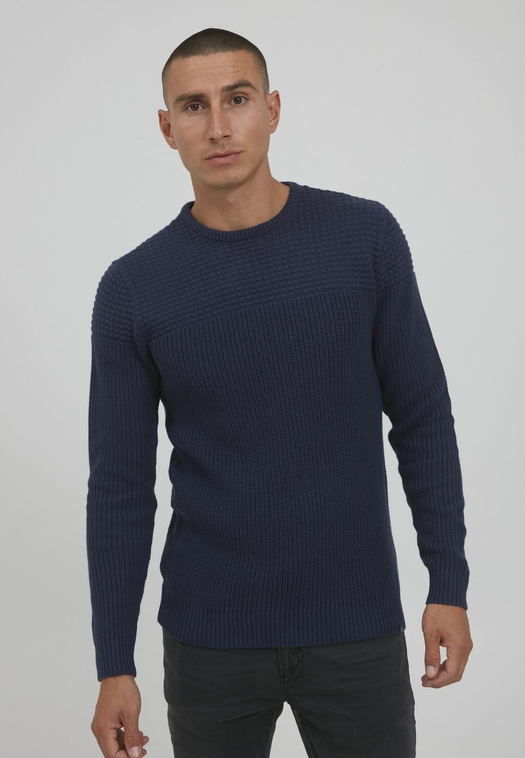 

Вязаный свитер BHTAFARI Blend, цвет dress blues