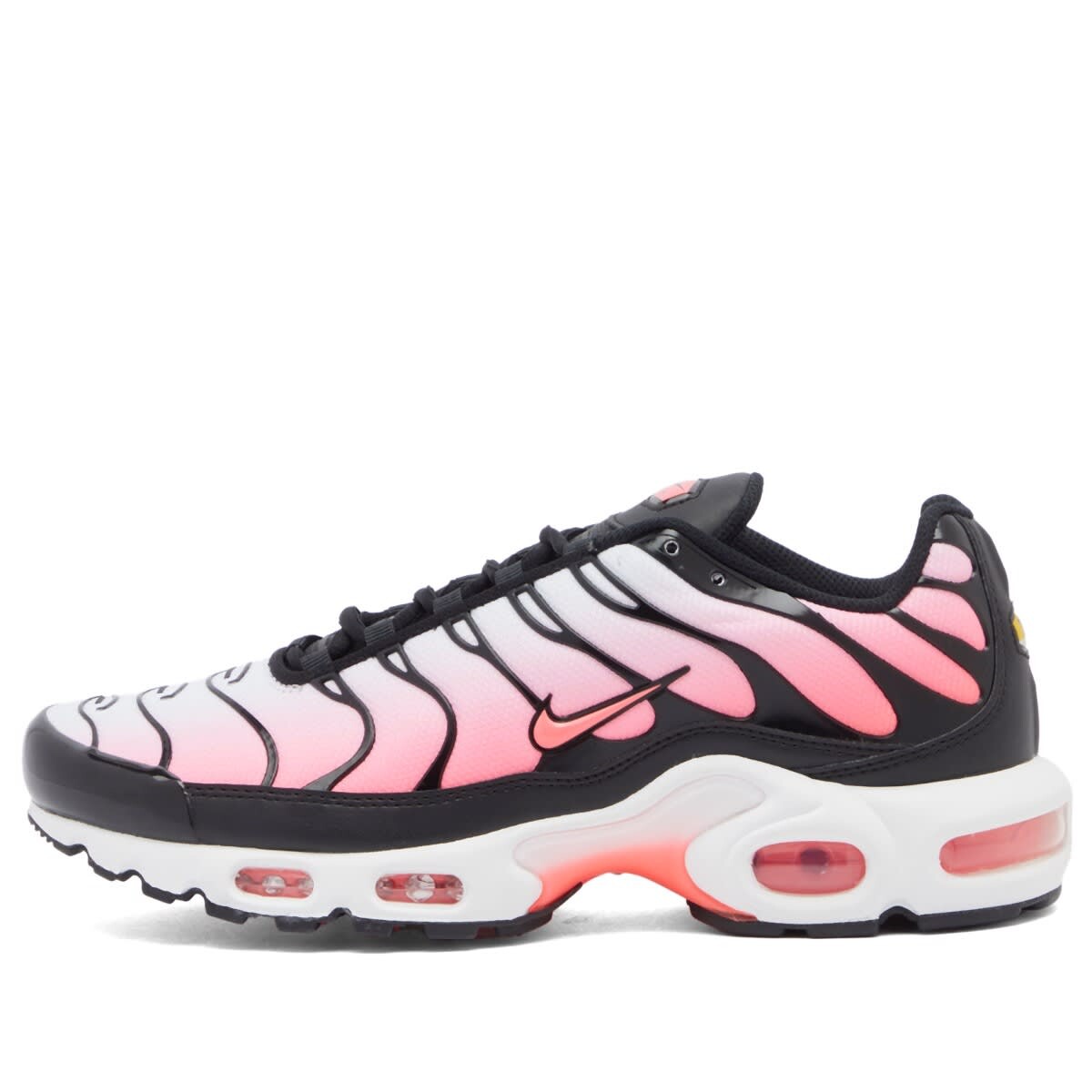 

Кроссовки Nike W Air Max Plus Sneaker, цвет Black, Hot Punch & White
