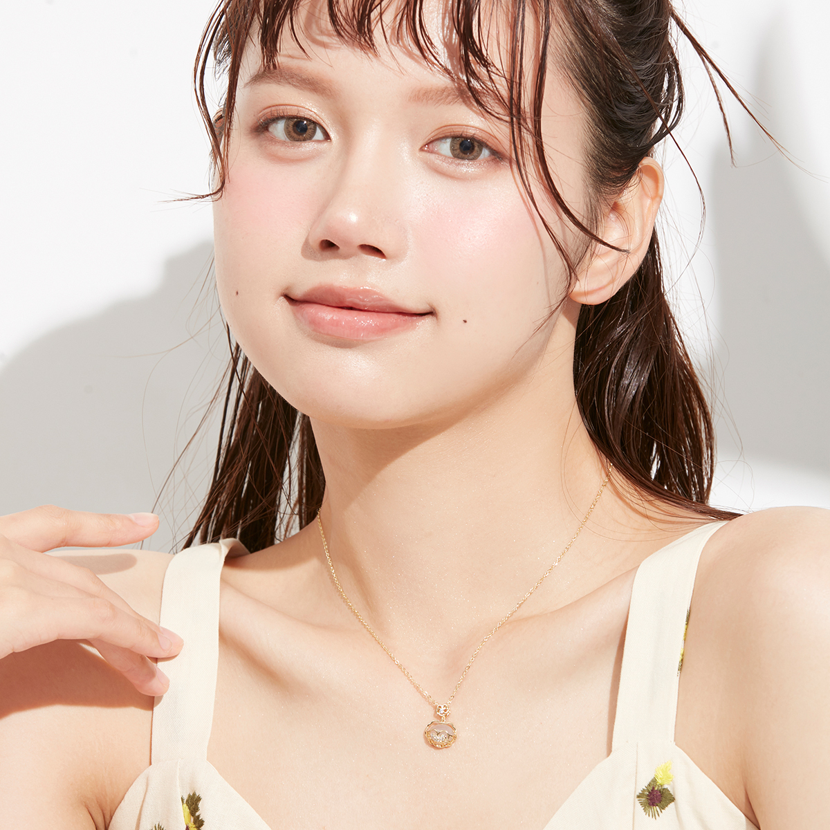 

Цветная эмалевая подвеска Women's DODOGOGO, серебро