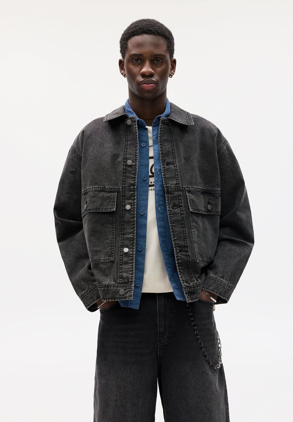 

Джинсовая куртка PULL&BEAR, черный