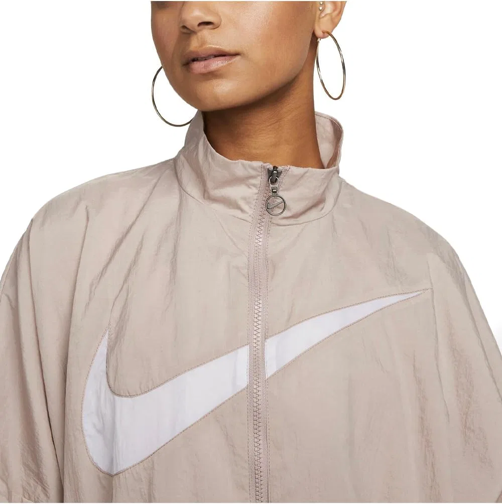 Женская куртка Nike Sportswear Essential с застежкой-молнией, Beige — фото 3