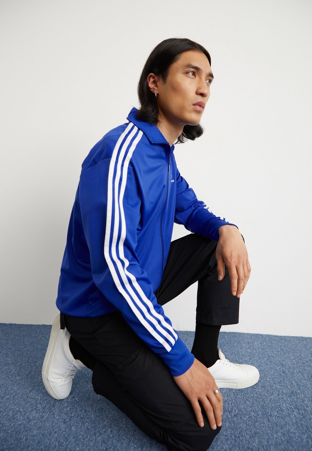 

Куртка-бомбер ADICOLOR CLASSICS FIREBIRD TRACK adidas Originals, синий
